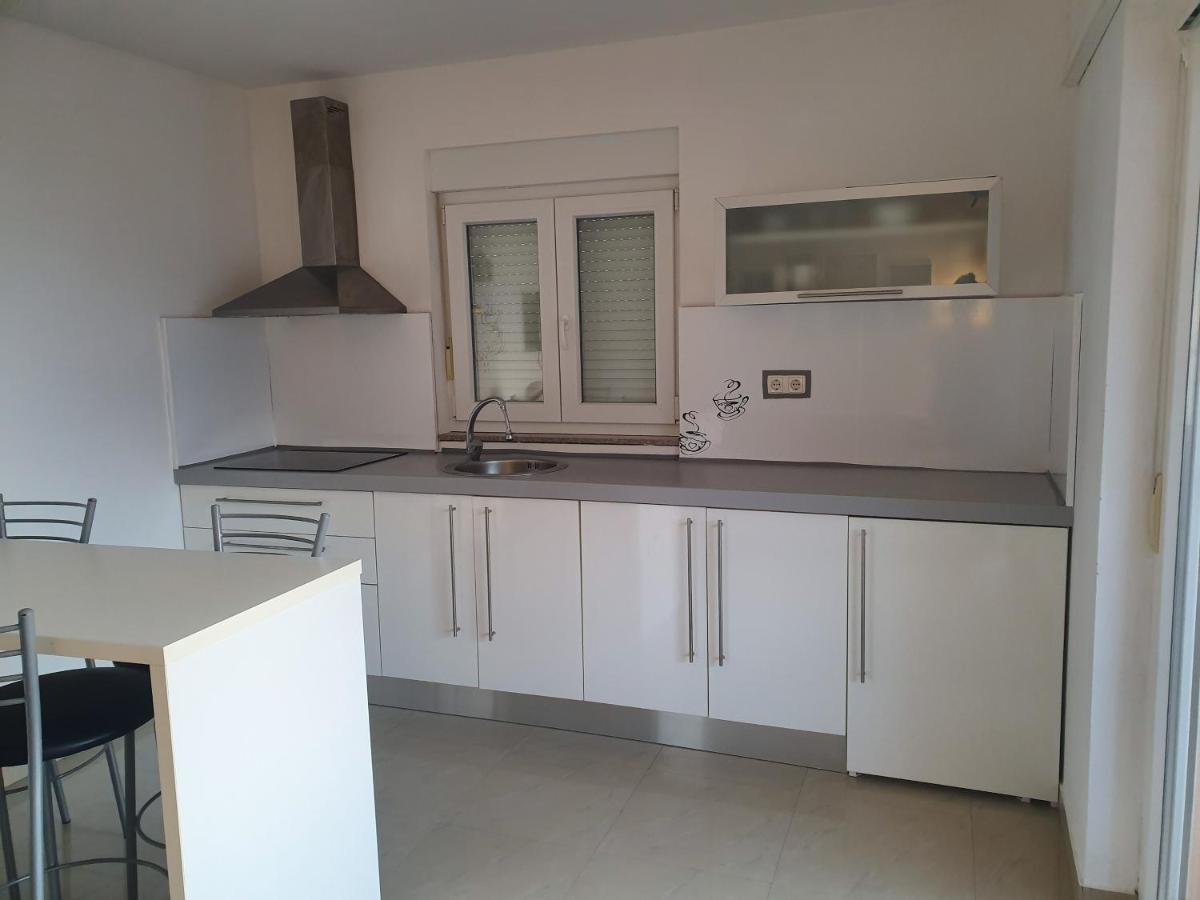 Lavender Apartments Драге Екстериор снимка