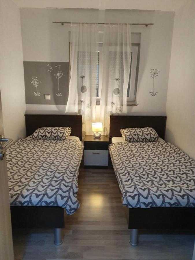 Lavender Apartments Драге Екстериор снимка