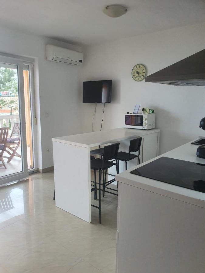 Lavender Apartments Драге Екстериор снимка