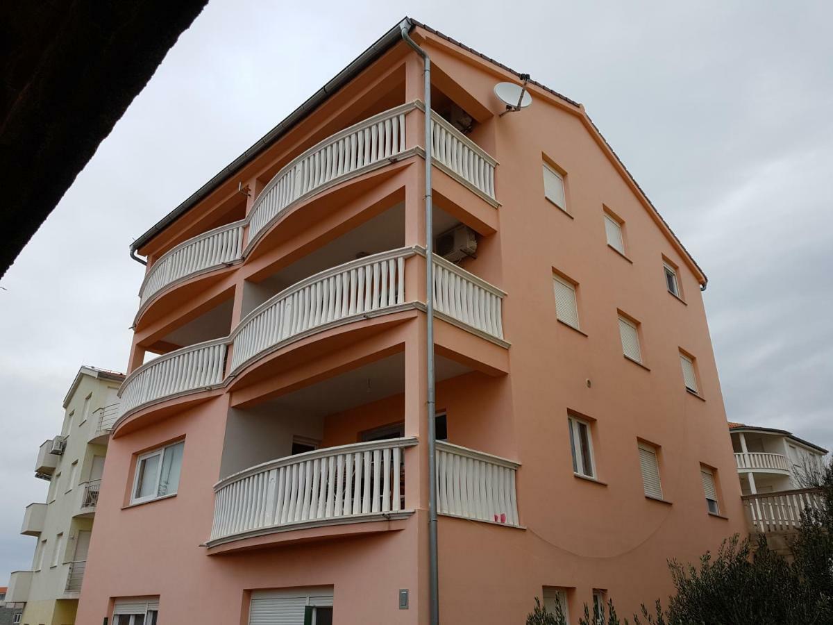 Lavender Apartments Драге Екстериор снимка